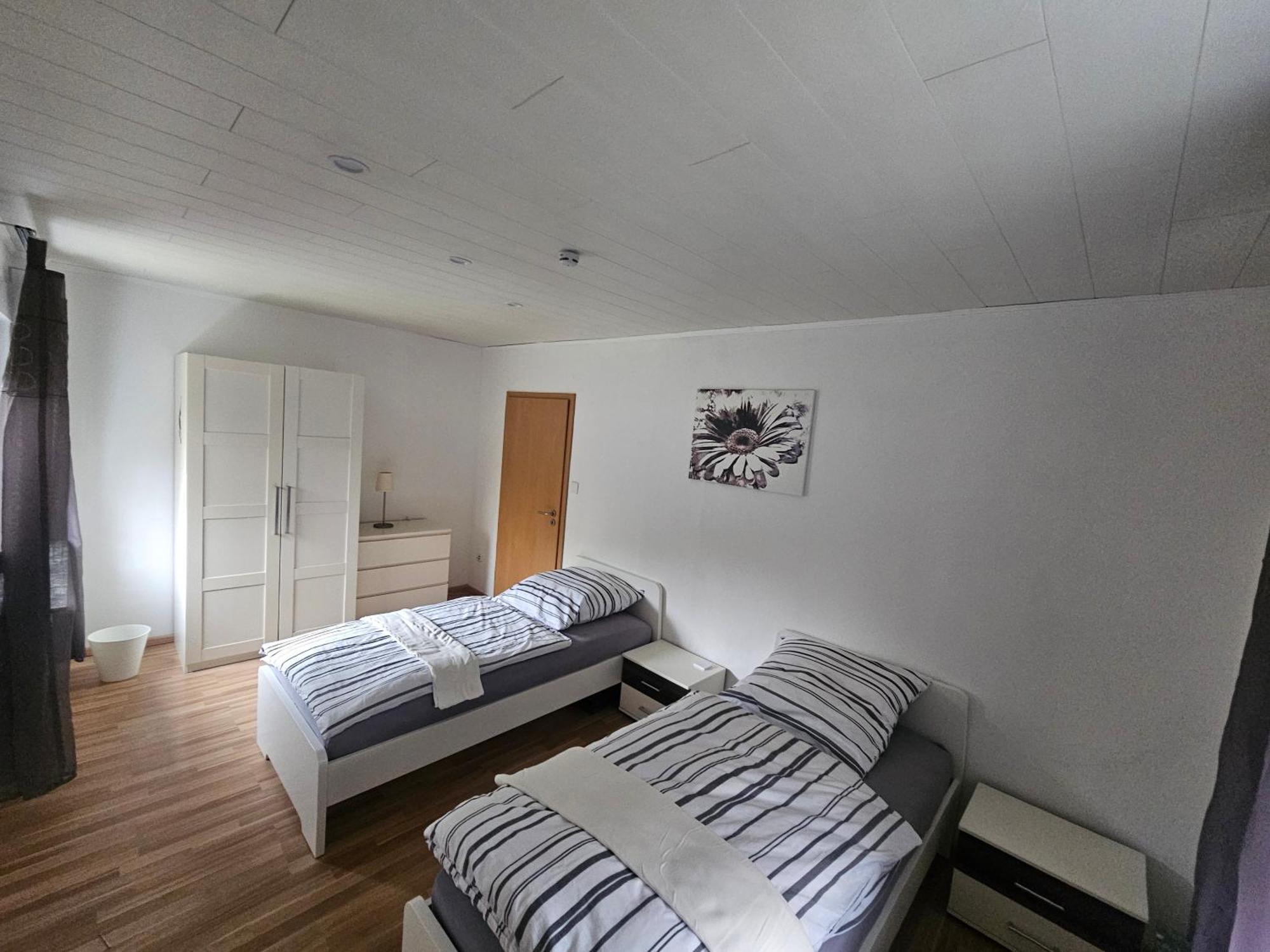 Lenny'S Ferienwohnung Кассель Екстер'єр фото
